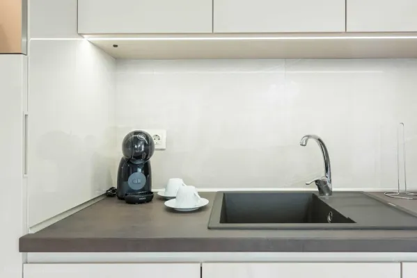 Spacious Fully Furnished Apartment in Varna City Center - Penthouse - Image 1