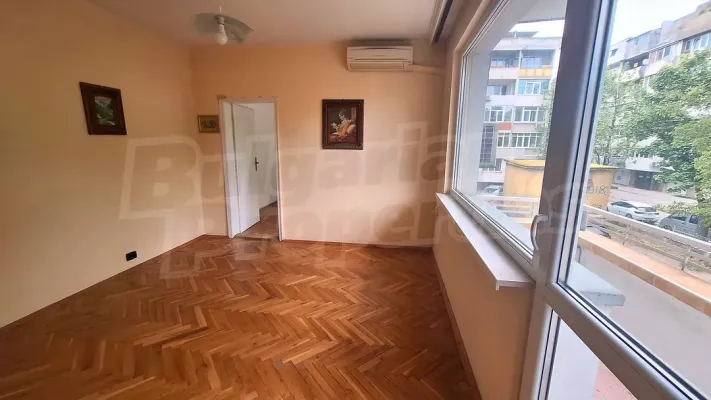 Apartment for sale in Varna - Image 2
