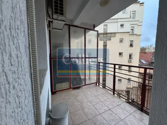 Spacious Apartment Near Kalemegdan Fortress - Belgrade - Image 2