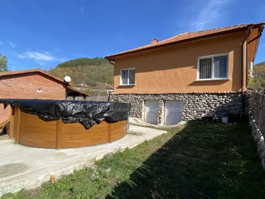 Renovated House with Pool & BBQ - 150k EUR - Image 4