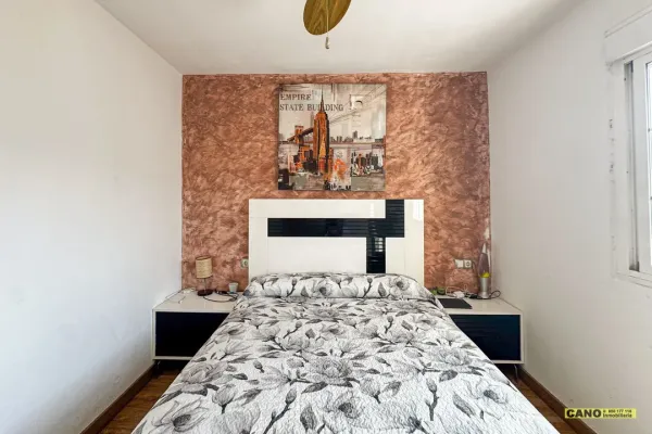 Spacious 3-Bedroom Apartment in Las Salinas, Roquetas de Mar - Image 3