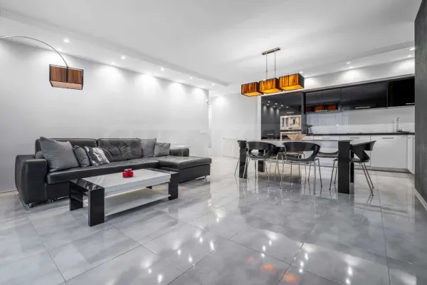 Plovdiv Apartment: Luxury Living Near Grand Hotel - Image 2