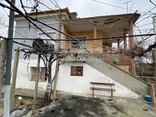 Spacious Two-Story House with Land in Archar, Bulgaria - Image 3
