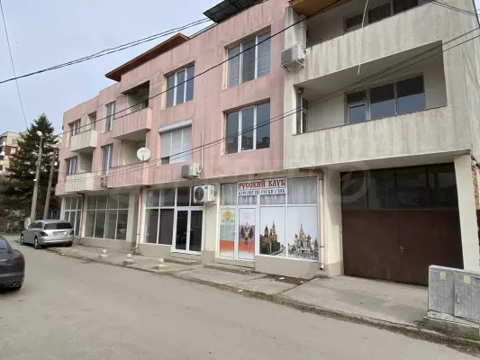 Spacious 2-Bedroom Apartment in Vidin, Bulgaria - BGS
 - Image 2