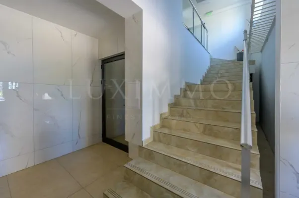 Bright One-Bedroom Apartment Near Metro &amp; NBU - Sofia Gem - Image 4