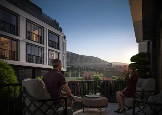 Spacious Triplex Apartment Near Metro Life - Image 2