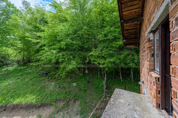 Spacious House in Vrabcha, Bulgaria – Taten 150m2 - Image 4