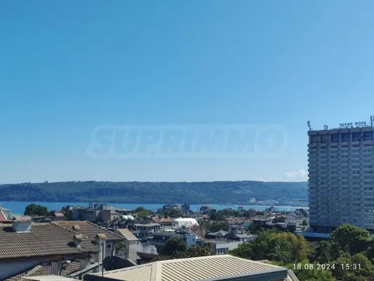Panoramic Varna Apartment - Sea View Dream - Image 5