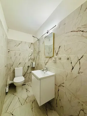 Spacious, Fully Furnished Apartment in Burgas City Center - Image 3