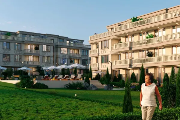 South-Facing Apartment: Pool &amp; Park Views - Image 1