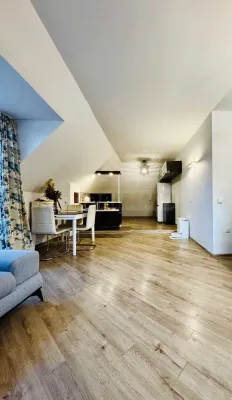 Spacious Sea &amp; City View Apartment in Burgas - Image 2