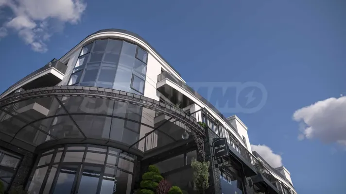 Spacious Triplex Apartment Near Metro Life - Image 4