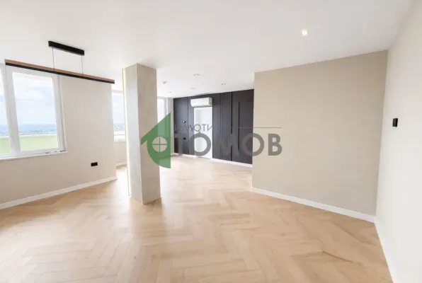 Spacious Stara Zagora Apartment with Panoramic Views - Image 1