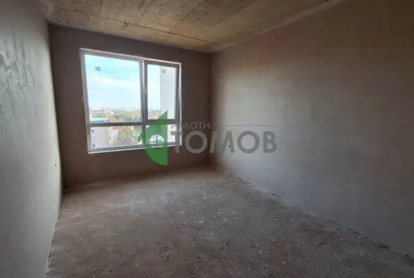 Spacious 3-Bedroom Apartment in New Stara Zagora, Bulgaria - Image 4
