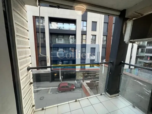 Spacious 3-Bedroom Apartment with Garage Near Church of Saint Sava - Image 1