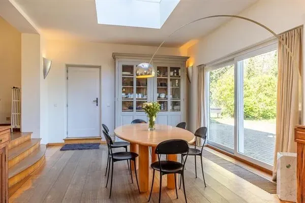 Kauwberg Estate: A Luxurious Home in Natural Beauty - Image 2