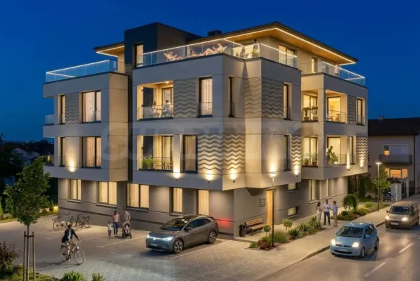 Beachfront Studio with Parking in Sinemorets - Image 2