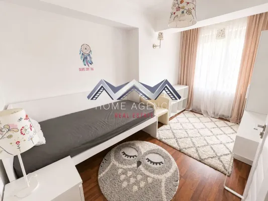 Spacious 3-Bedroom Apartment in Central Otopeni for Sale - Image 5