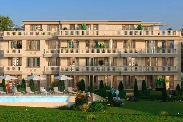 South-Facing Apartment: Pool &amp; Park Views - Image 3