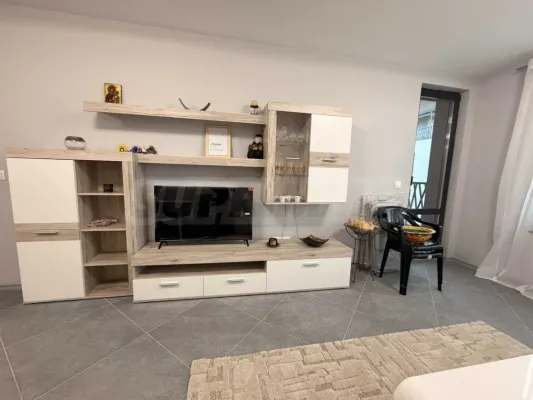 Bright Burgas Apartment Near "Heart &amp; Brain" Hospital - Image 2