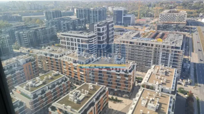 Spacious 3-Bedroom Apartment with Stunning City Views in Belgrade - Image 1