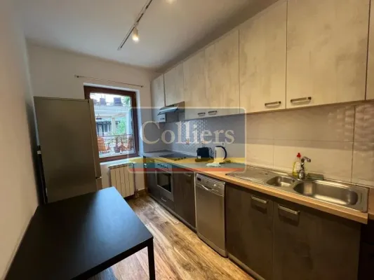 Spacious 3-Bedroom Apartment with Terrace in Belgrade - Senjak - Image 2