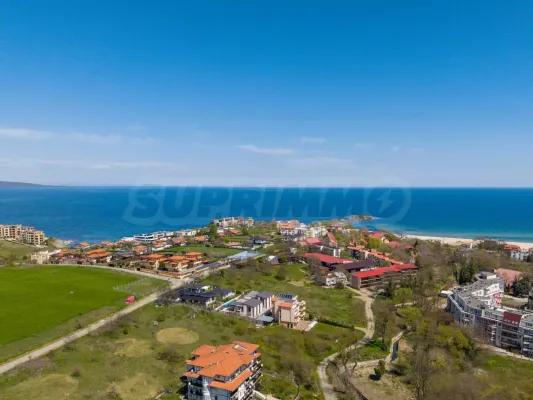 Lozenets Beach Studio w/ Parking - Image 1