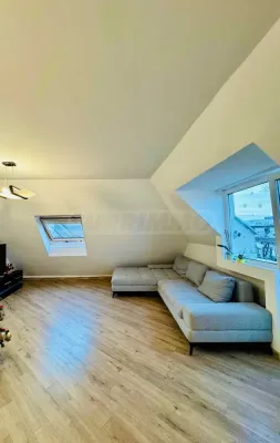 Spacious Sea &amp; City View Apartment in Burgas - Image 5