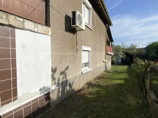 Vineyard House with Winery: 3 Bed, 1 Bath, 107700 EUR - Image 5