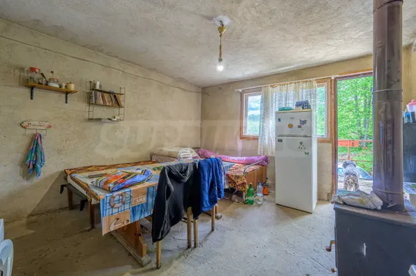 Spacious House in Vrabcha, Bulgaria – Taten 150m2 - Image 1