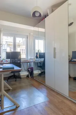 Bright New 2-Bedroom Penthouse Apartment in Elsene, Brussels - Image 1