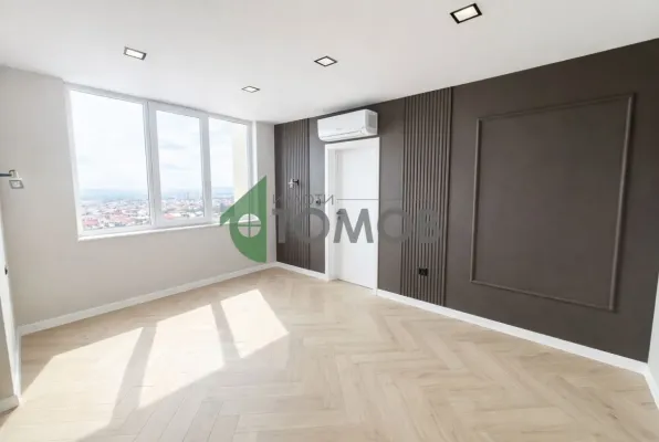 Spacious Stara Zagora Apartment with Panoramic Views - Image 3