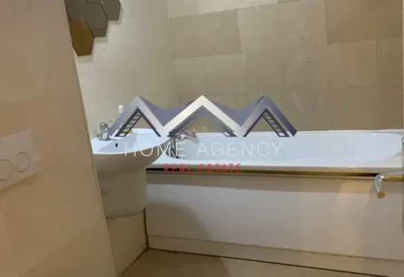 Stylish Fully Furnished 2-Bedroom Apartment in Central Otopeni - Image 4