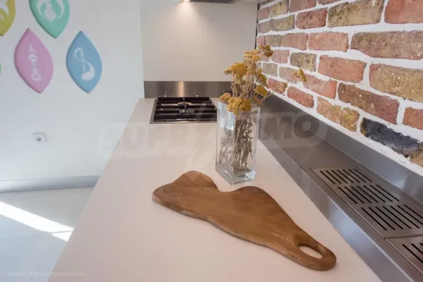 Elegant apartment in "Smart Building" - Varna - Image 1