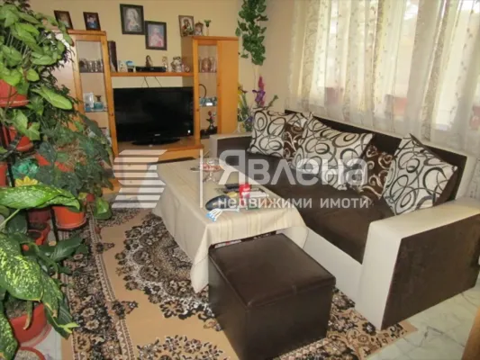 Apartment for sale in Sliven - Image 1