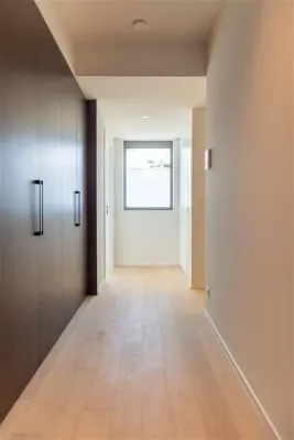 Spacious South-Facing Penthouse with Terrace in Ukkel, Belgium - Image 4
