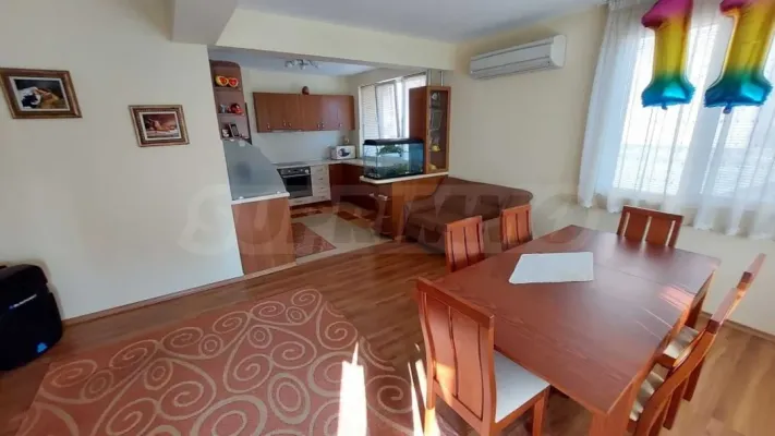 Spacious, Fully Furnished House with Garden in Burgas - Image 1