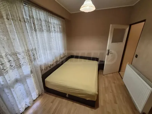 Spacious Apartment Near School and Kindergarten in Vidin - Image 1