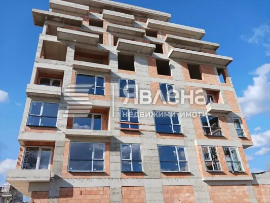 Spacious Panoramic Apartment with Stunning Sea Views in Varna - Image 3