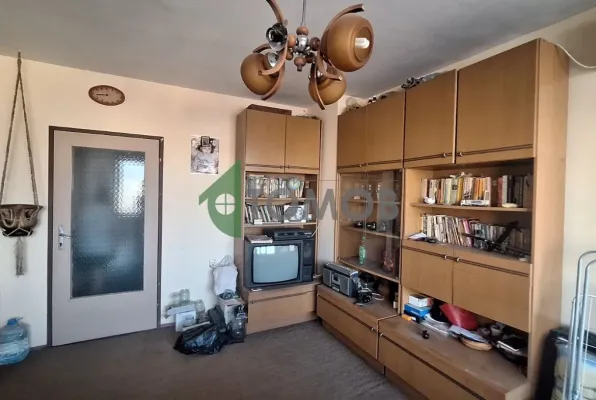 Spacious 2-Bedroom Apartment in Stara Zagora's Opelchenski District - Image 5