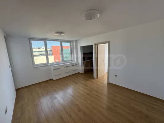 Apartment for sale in Varna - Image 4