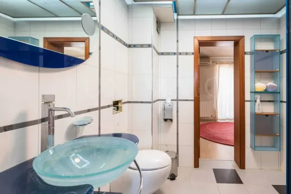 Apartment for sale in Varna - Image 3