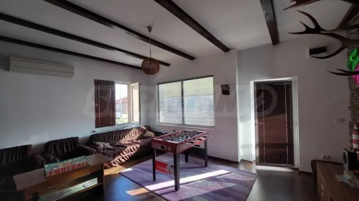 Spacious, Fully Furnished House with Land in Burgas - Image 2
