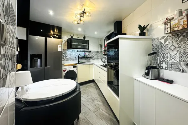 Apartment for sale in Almería - Image 3