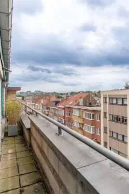 Spacious Terraced Duplex Apartment with Terrace in Oudergem, Belgium - Image 1
