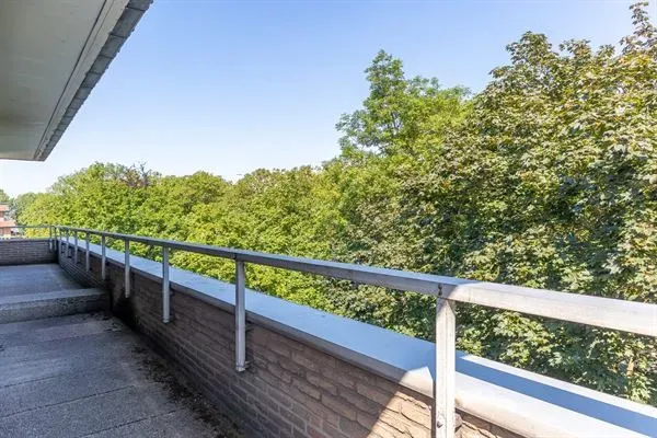 Apartment for sale in Ukkel - Image 3