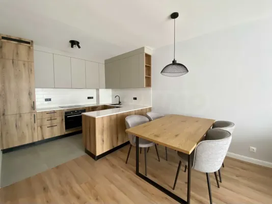 Modern 2-bed apartment near Paradise Mall - Image 2