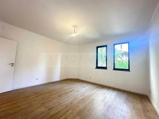 Apartment for sale in Bansko - Image 3
