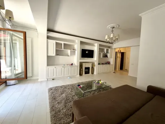 Apartment for sale in Bucharest - Image 1