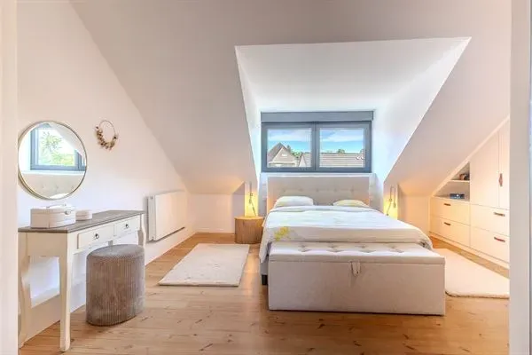 Beautifully Renovated House in Beersel with Garden &amp; Space! - Image 3